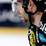 10_martin_opladen_fotograf_bern_sport_sc_bern_david_jobin_040