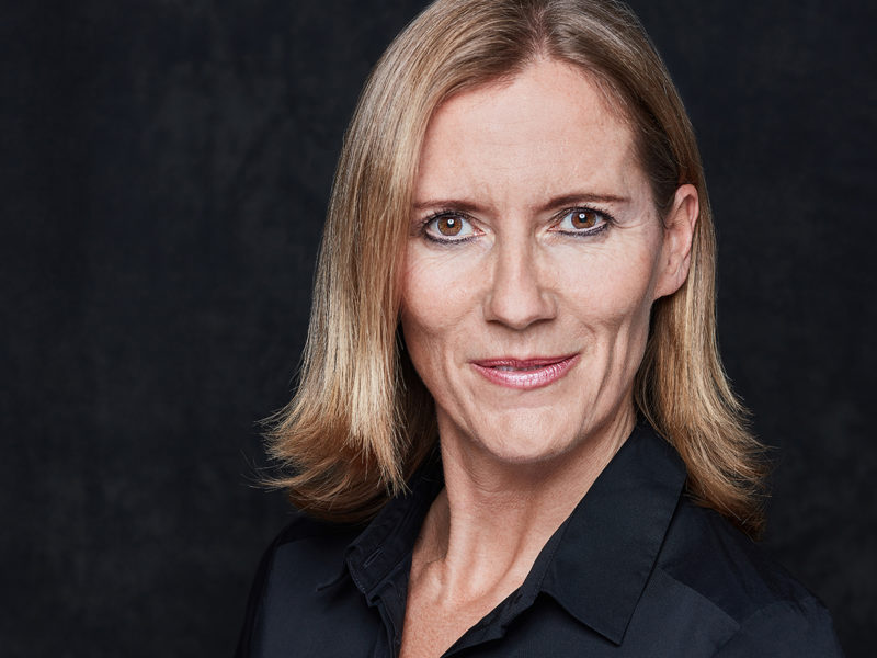 Portraitfotografie Martin Opladen Fotograf Bern Portrait Headshot Gabi